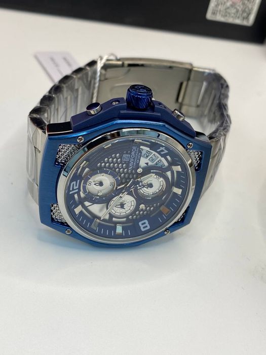 Часы NAVIFORCE мужские