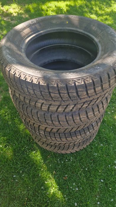 Баллон новый Зимние шины 245/65/R17 LingLong Green Max Ice -I-15 SUV