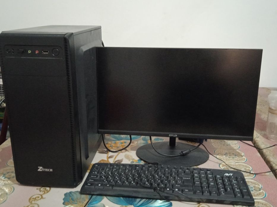 Kompyuter sotiladi srochna