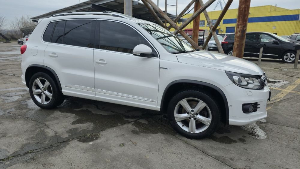 VW Tiguan 2.0 tdi R-line