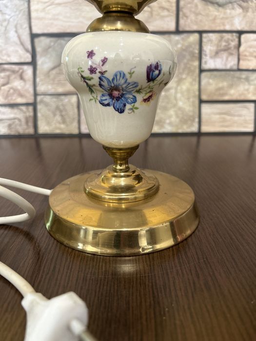 Красива нощна лампа.