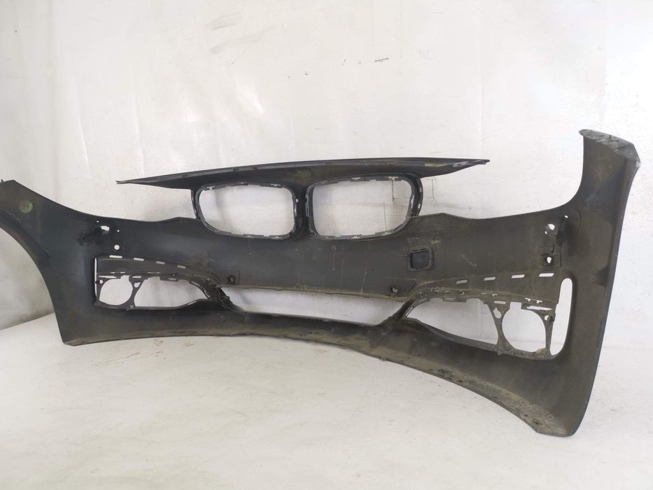 Предна броня БМВ / BMW Seria 3 F34 GT Оригинална, в добро състояние