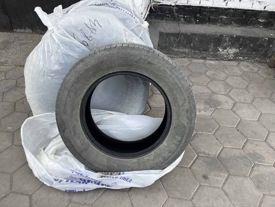 Комплект 17 летних шин