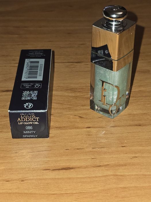 Dior addict оригинални lip glow oil глос/масло за устни