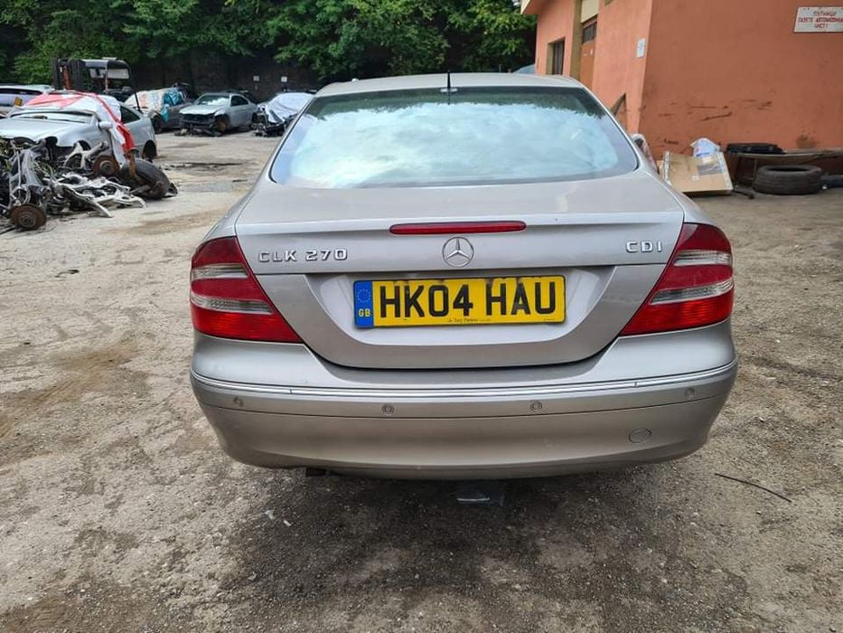 Mercedes W209 CLK270CDI 170кс автоматик xenon кожен салон  НА ЧАСТИ