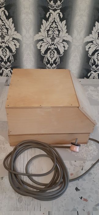 Пряха, прядильная машина