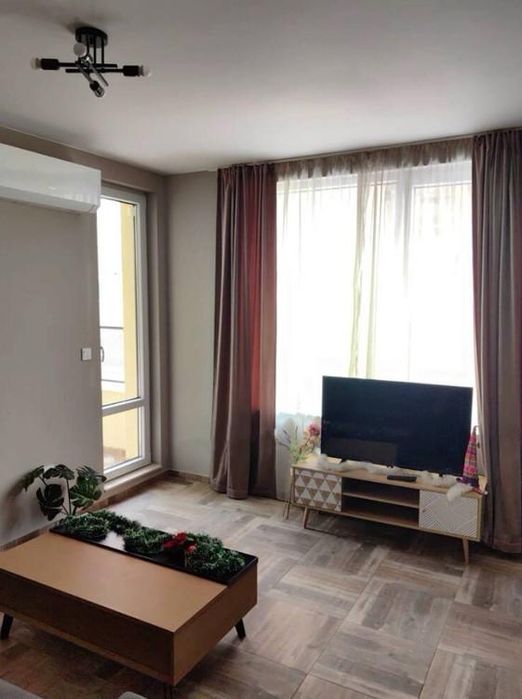 Дава се под наем Двустаен апартамент в София, Кръстова вада - 70 кв.м за 796.62 € - Снимка #3