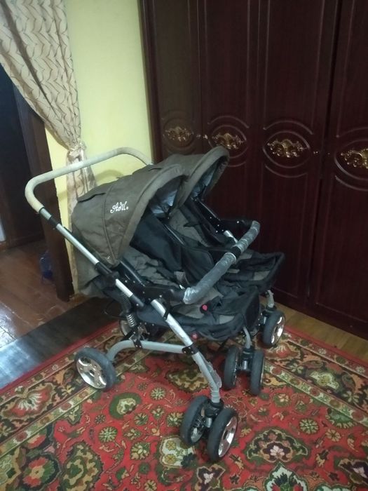 Детская коляска Adil