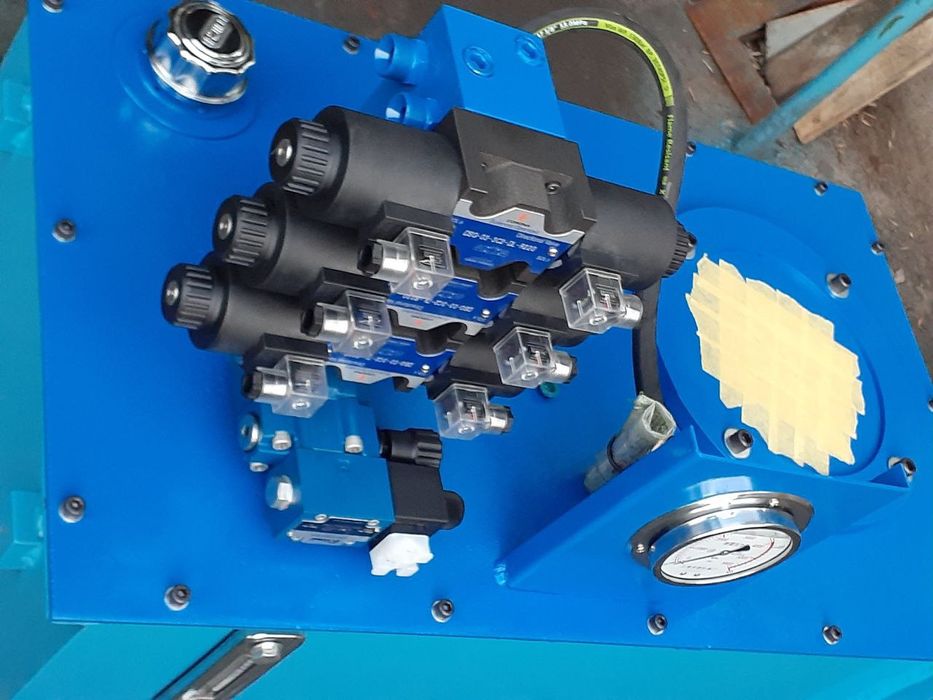 Гидравлический блок управления Гидрастанция