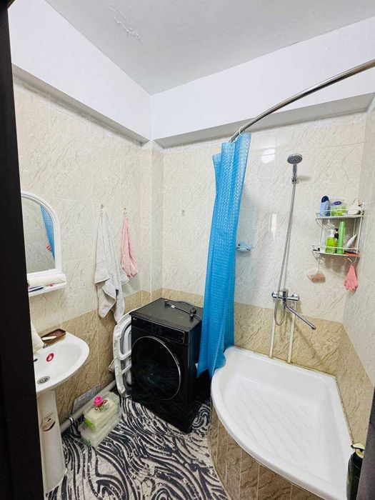 Продаётся 3х комн квартира на 2 этаже Ор-р 7 микрорайон