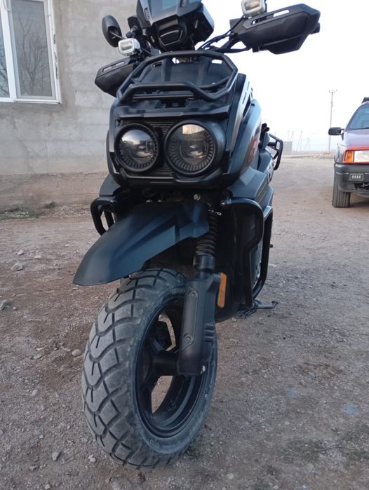 Скутер Tank 150...