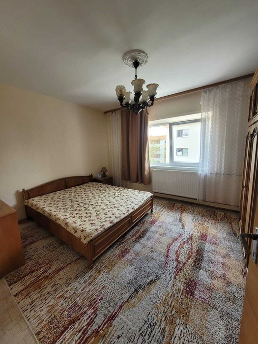 Ofer spre inchiriere apartament 2 camere