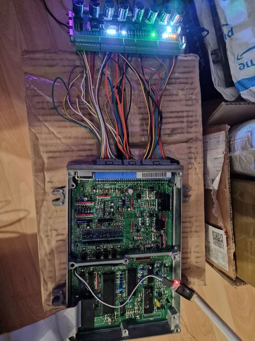 Компютър Honda P28, P30, еквивалент OBD1 със слот за чиn и BT datalog