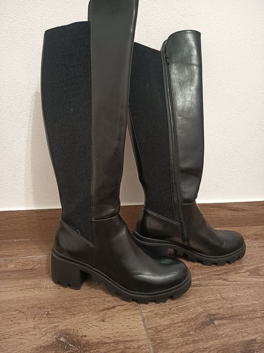 Cizme negre lungi -marime 40