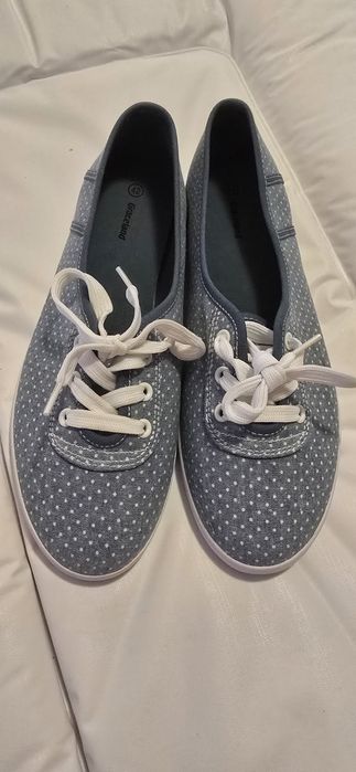 Дамски еспадрили