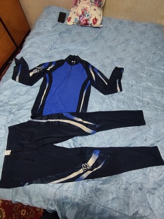 Комбинезон беговой