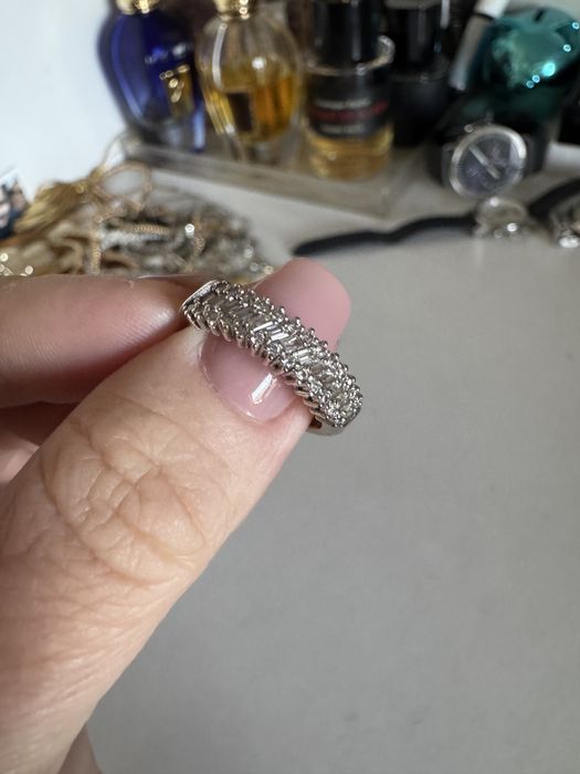 Inel diamante bagheta, marime 50, impecabil.