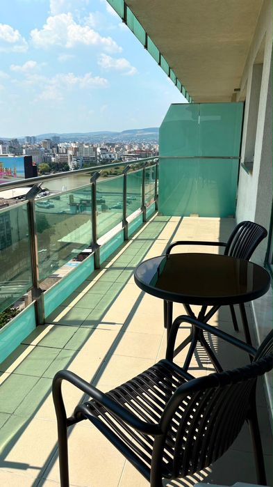 De închiriat – Apartament cu 2 camere Viva City Residence