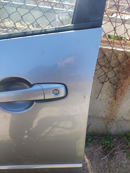 Предна лява врата за мазда 3 бк