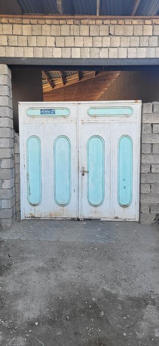 Darvoza sotiladi  2.5x2.5