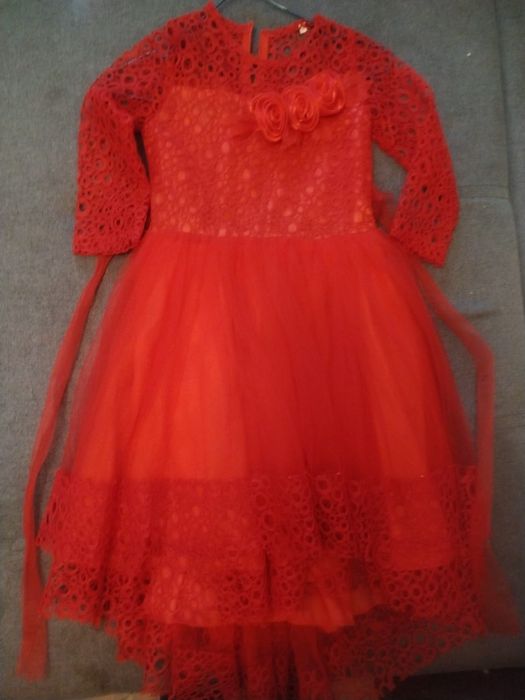 Нарядные, пышные платья