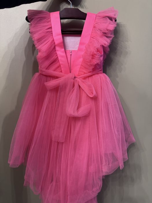 Продам платье для девочки