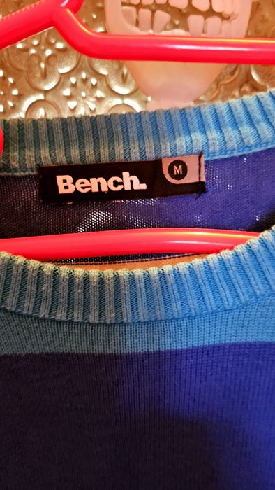 Pulover bench marimea M