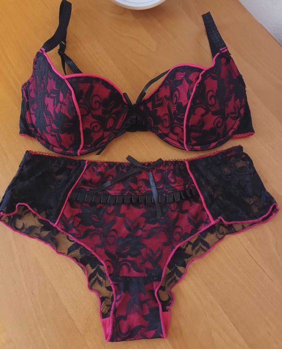 Set ( 75 lei per set)