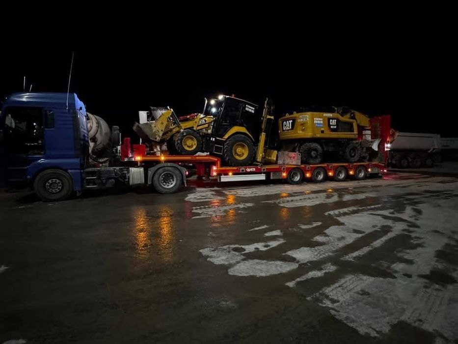 Închirieri Utilaje construcții și Camioane 8x4
