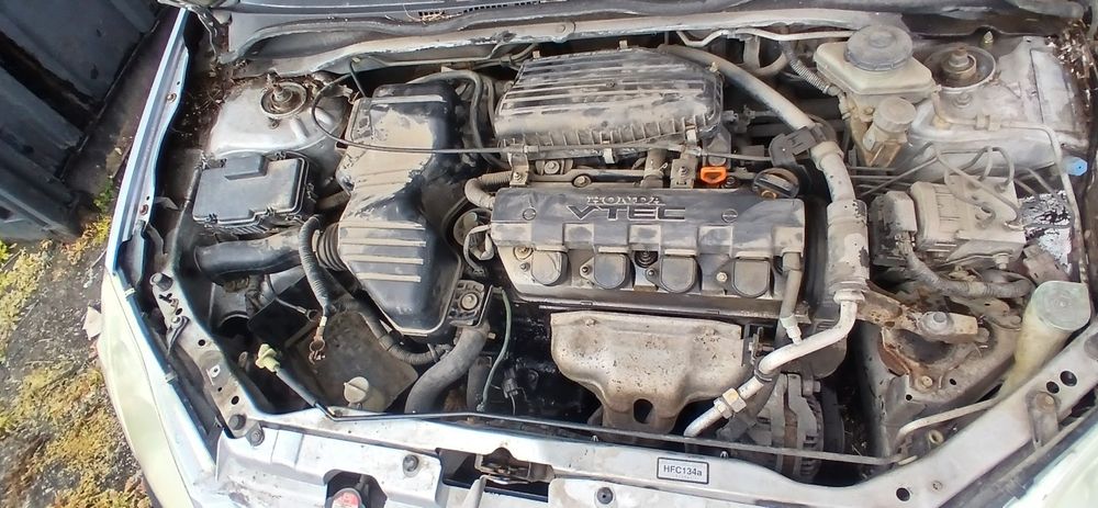 Honda civic 1.6i v-tec 110hp 2001