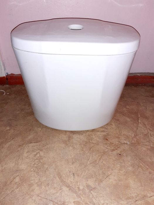 бачок от унитаза