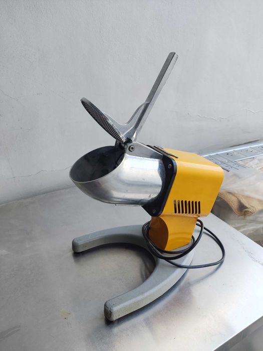 Дробилка для льда ETON ET-200B/ Ice crusher