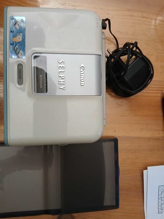 Продавам компактен фотопринтер CANON