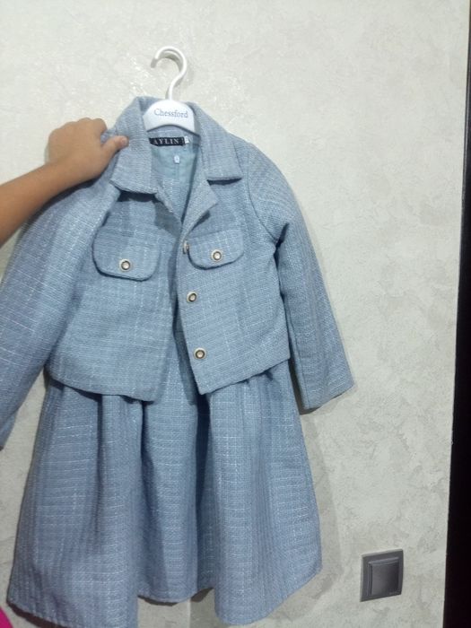 продам твидовый костьюм