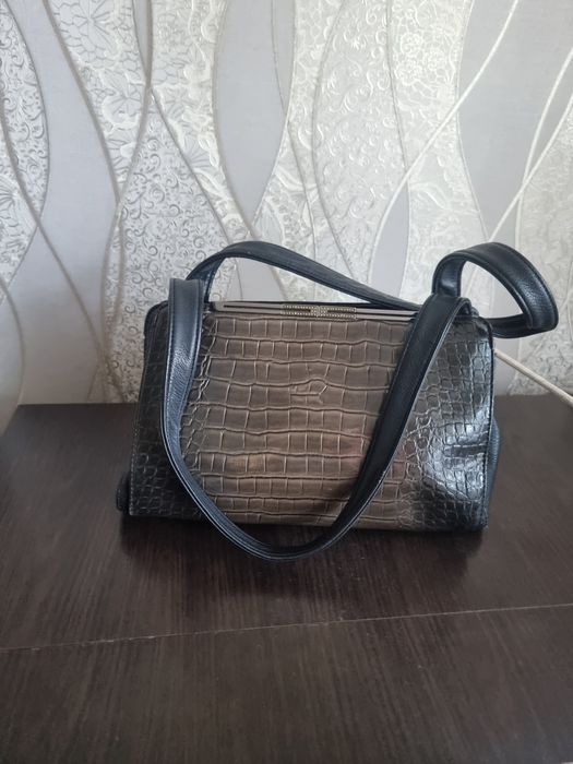 Продам сумки. 3 тыс.тг - за  любую
