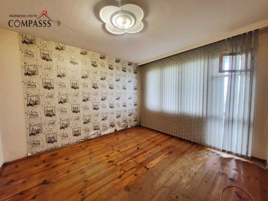 Продава се Тристаен апартамент в Добрич, Градска болница - 100 кв.м за 1199 €/кв.м - Снимка #2