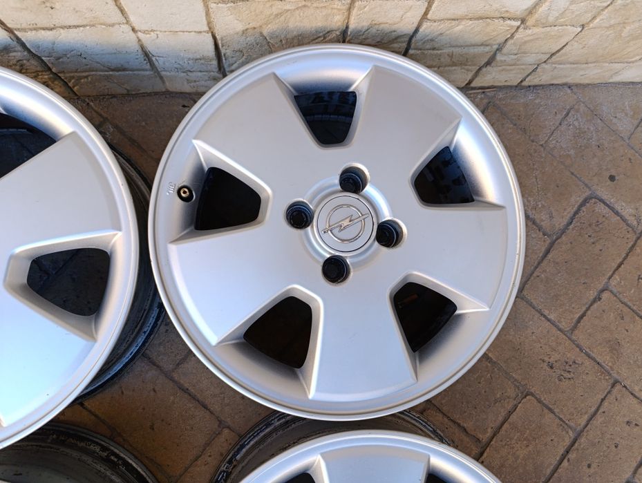 Оригинални джанти за Опел 4х100 15 цола