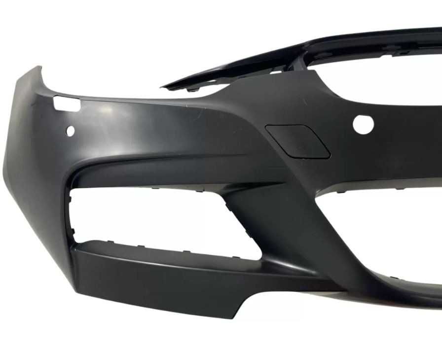 Предна M-Tech броня за БМВ BMW F30 2011+) с отвори за парктроник/М-тех