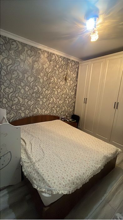 Продам 2 х спальную кровать