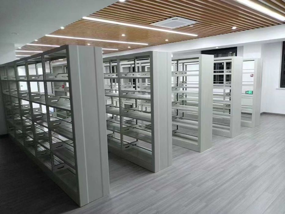 книжные полки\настенные\devorga o'rnatiladigan kitob javonlati