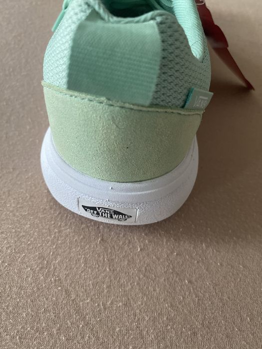 Tenesi Vans USA  nr 34,5 de vara Panzati ultra lite