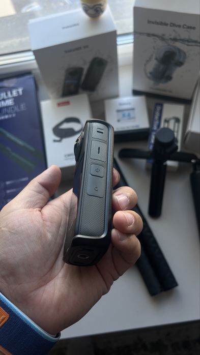 Insta360 x4 полный комплект