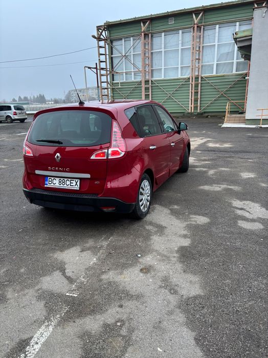 Vând Renault scenic 1.5dci AUTOMAT