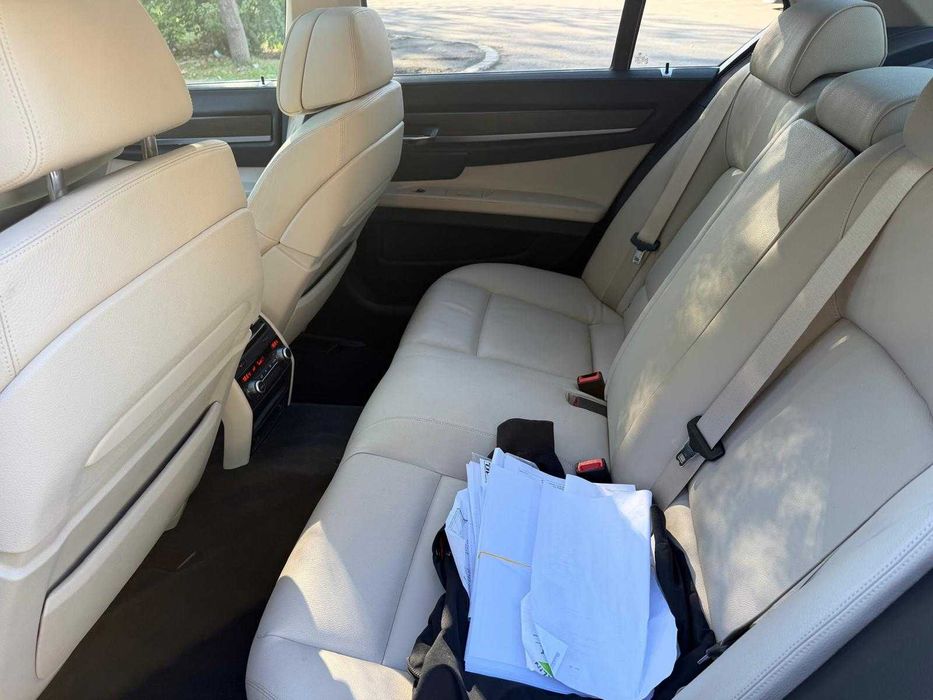 BMW 740d xDrive – 2012 – Stare impecabila