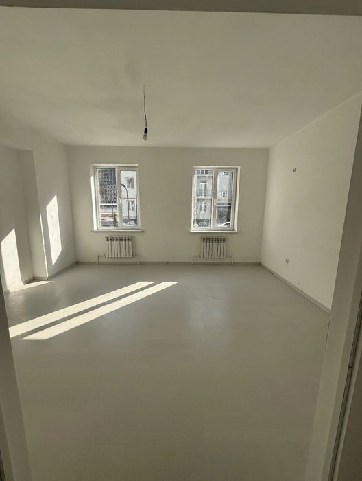 Yangi uy hech klm yashamagan