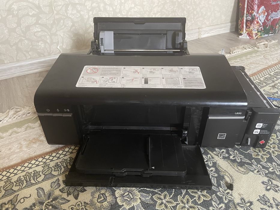 Принтер Epson L800 —