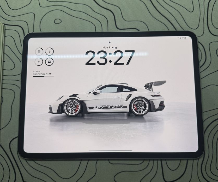 iPad Pro M5 11' + Magic Folio Case