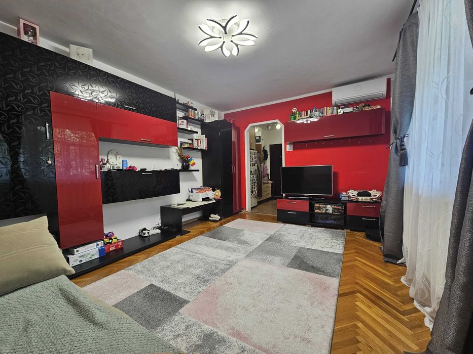 ANUNT PROPRIETAR - 3 camere zona Gh Lazar Etaj 2 - Timisoara