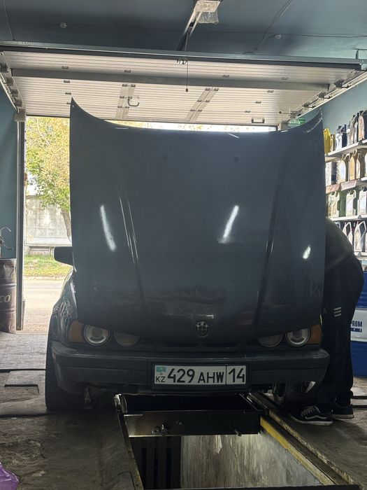 Продам бмв е 34 3.0