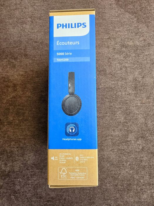 Продава слушалки Philips